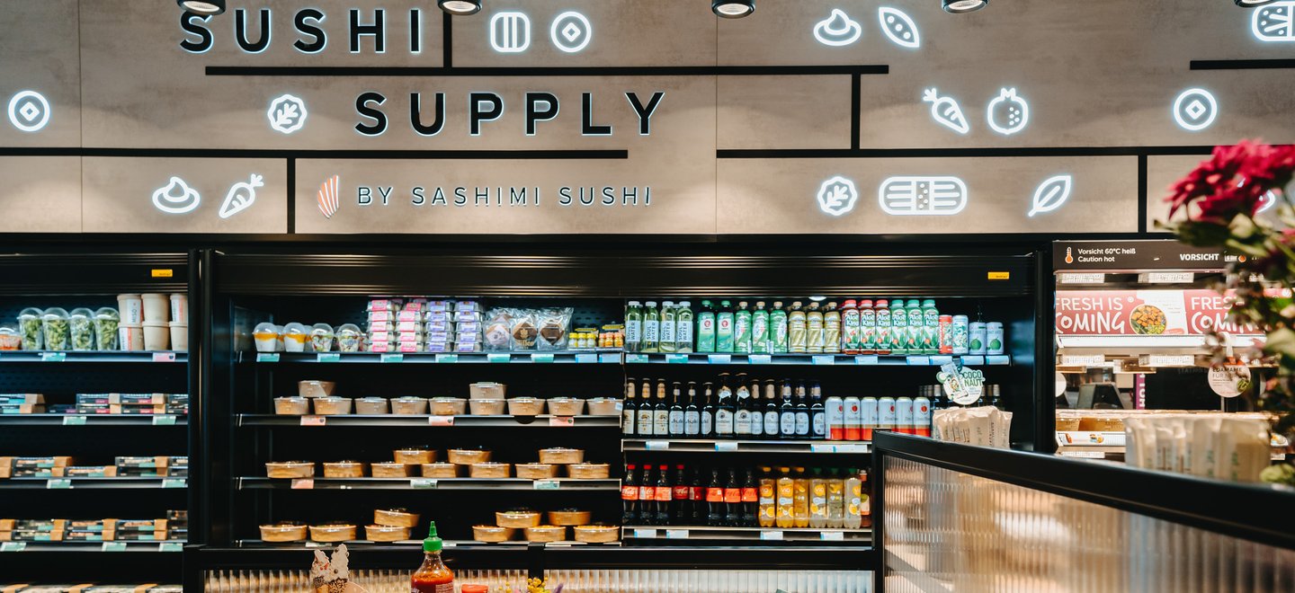 Sushi Supply Store Hamburg Hauptbahnhof – frische Sushi-Boxen, Bowls und Getränke zum Mitnehmen