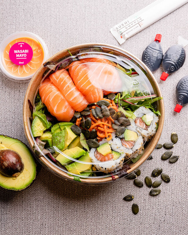 Poke Bowl Hamburg — frische Bowl mit Lachs, Avocado und Edamame bei Sushi Supply